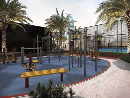 Luxurious | Spacious Studio | Prime Location-16