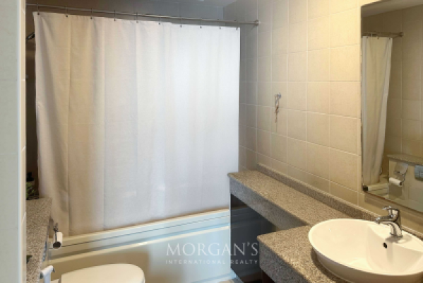 Unfurnished | High Floor | Prime Location-14