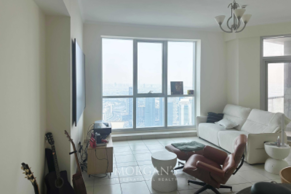 Unfurnished | High Floor | Prime Location-5
