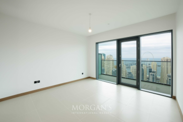 Luxury Living | High Floor | Panoramic Marina View-8