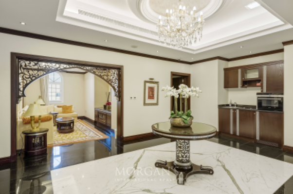 Unique Villa | Prime Location | Ready to Move In-4