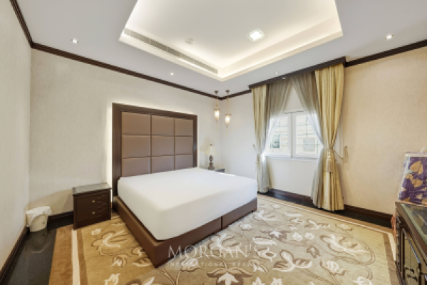 Unique Villa | Prime Location | Ready to Move In-21