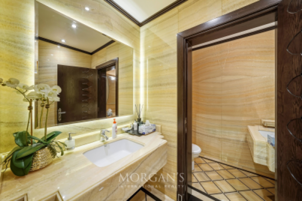 Unique Villa | Prime Location | Ready to Move In-26