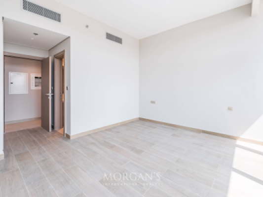 Spacious 2 BR Unit |  Great Deal | Unfurnished-4