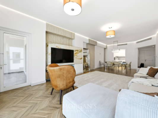 2BR Apartment | Spacious Layout | Palm Location-3