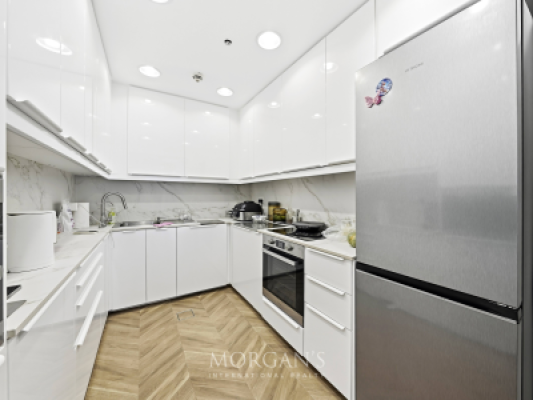 2BR Apartment | Spacious Layout | Palm Location-8
