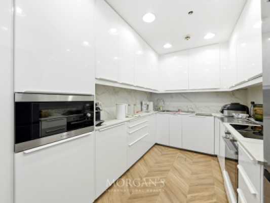 2BR Apartment | Spacious Layout | Palm Location-10