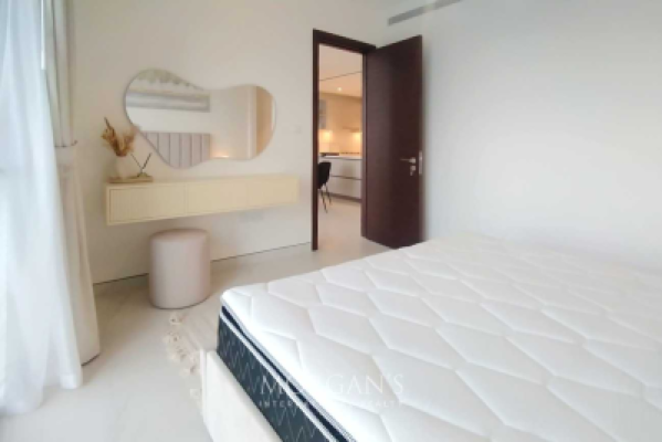 Vacant 2BR Unit | Furnished | Low Floor-8