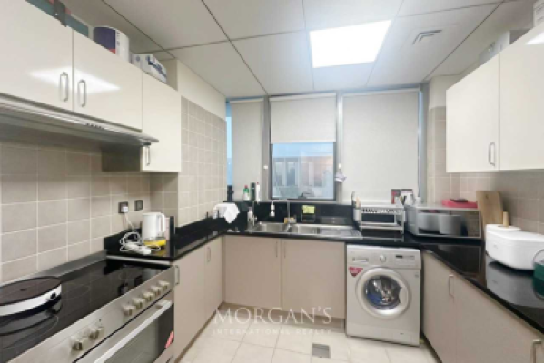 VOT | Spacious Layout | Unfurnished -6