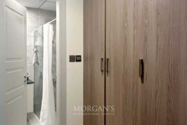 VOT | Spacious Layout | Unfurnished -8