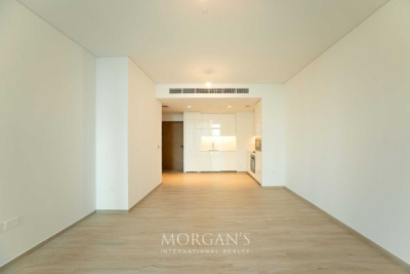 1 BR Unit | Spacious Layout | Unfurnished -1