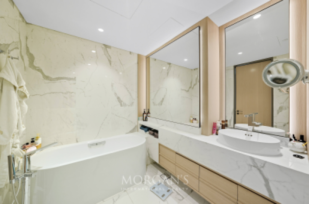 Spacious 2 BR Duplex | High Floor | Furnished-23