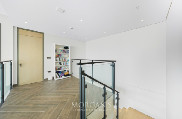 Spacious 2 BR Duplex | High Floor | Furnished-15