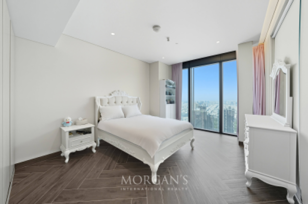 Spacious 2 BR Duplex | High Floor | Furnished-18