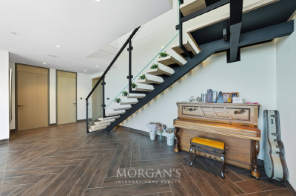 Spacious 2 BR Duplex | High Floor | Furnished-12