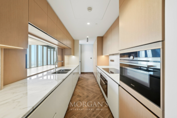 Spacious 3BR Duplex | Corner Unit | Great View-9