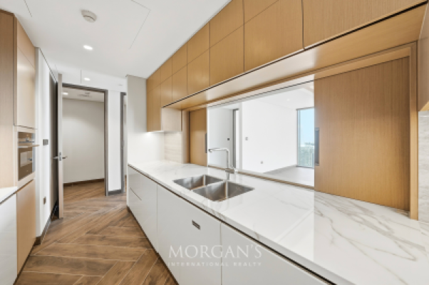 Spacious 3BR Duplex | Corner Unit | Great View-11