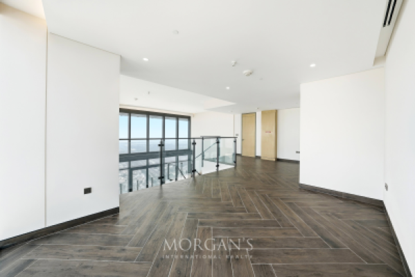 Spacious 3BR Duplex | Corner Unit | Great View-13