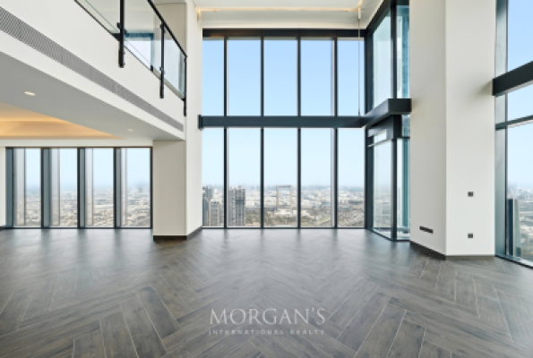 Spacious 3BR Duplex | Corner Unit | Great View-6