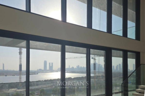 2 BR Duplex | High Ceiling | Brand New-10