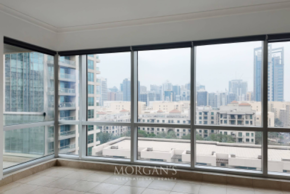 2BR Apartment | Prime Location | The Views-3