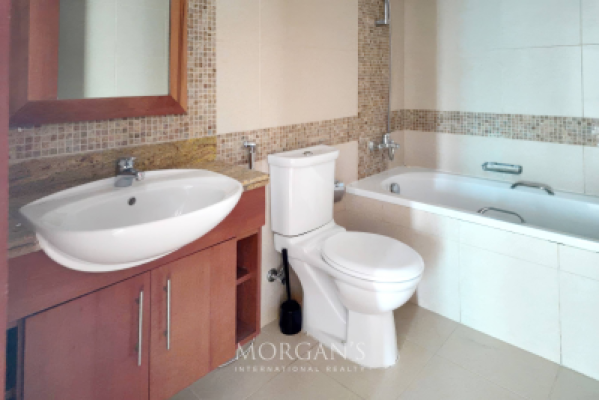 2BR Apartment | Prime Location | The Views-10