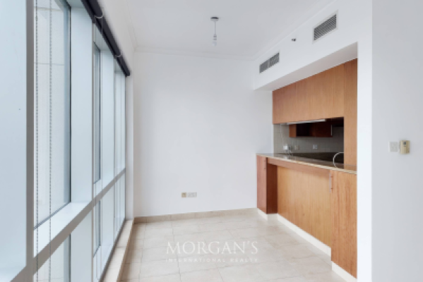 2BR Apartment | Prime Location | The Views-2