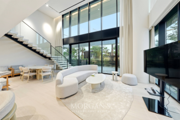Best Price |3BR Duplex| Creek View | Fully Luxury-2