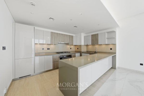 3BR + M | Elegant Apartment | Unfurnished-3