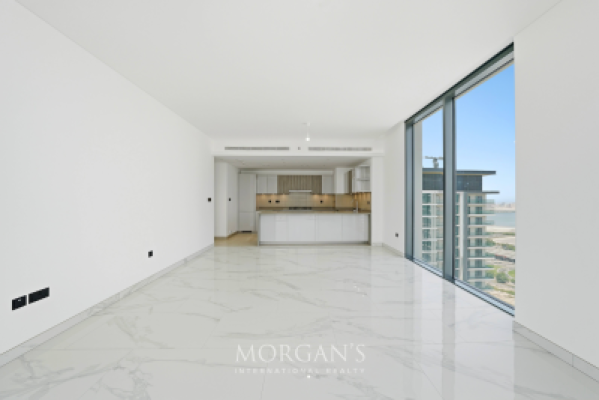 3BR + M | Elegant Apartment | Unfurnished-6
