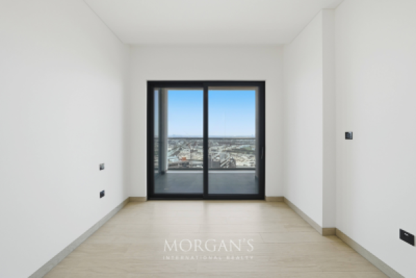 3BR + M | Elegant Apartment | Unfurnished-9
