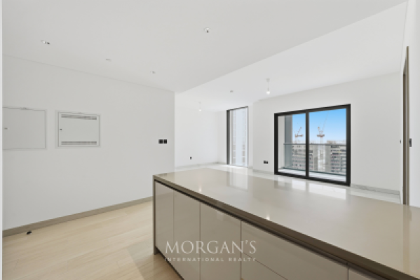 Stunning Lagoon View | 2BR + M | Spacious Layout-9