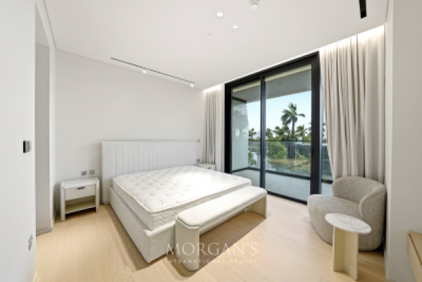 Luxury 3BR Duplex | Stunning Views | Furnished-13