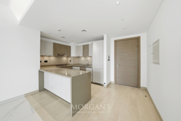 Stunning Lagoon View | 2BR + M | Spacious Layout-4