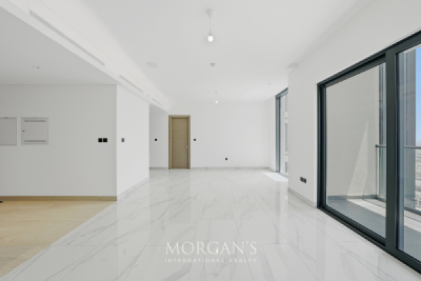 Stunning Lagoon View | 2BR + M | Spacious Layout-10