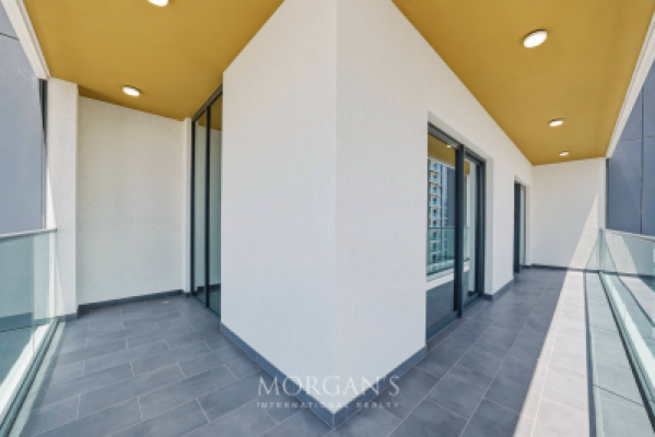 Stunning Lagoon View | 2BR + M | Spacious Layout-25