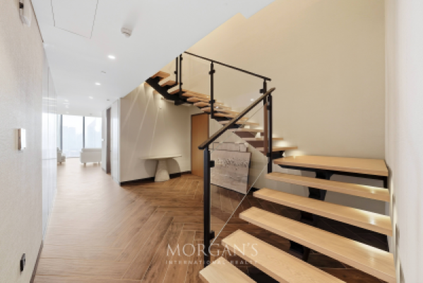 2BR+M | Furnished | Stunning | Balcony | Vacant-16