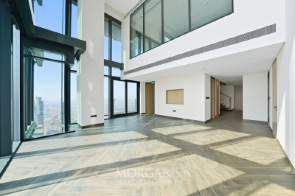 2 BR Duplex  | Unfurnished | Bright Layout-6