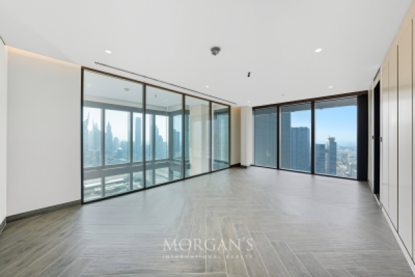 2 BR Duplex  | Unfurnished | Bright Layout-8
