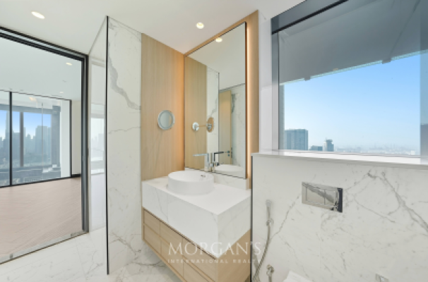 2 BR Duplex  | Unfurnished | Bright Layout-18