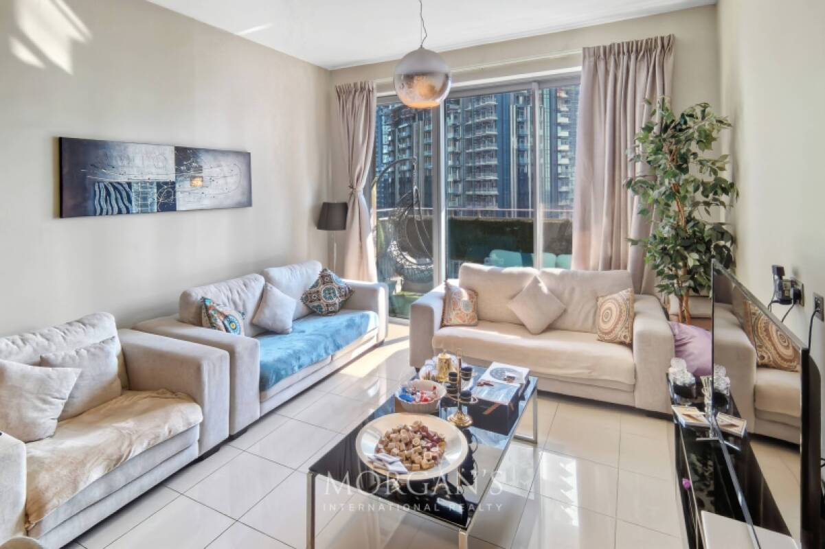 Spacious 1 BR | Stunning Fountain View  | Downtown Dubai