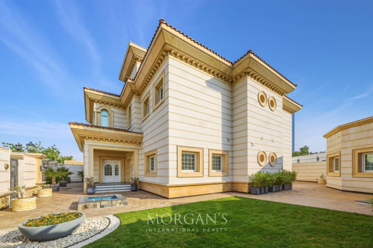 Unique Villa | Prime Location | Ready to Move In | Al Jafiliya