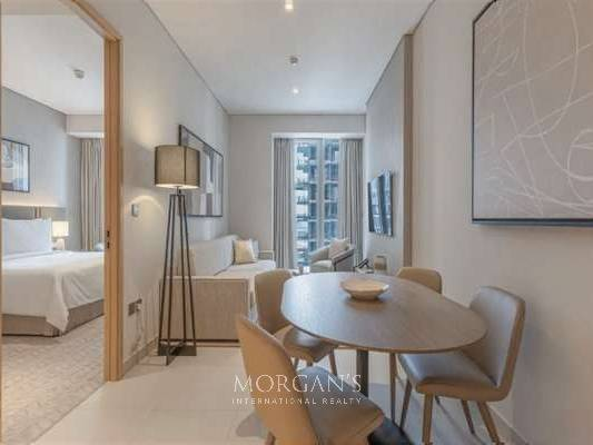 Luxurious 1 BR Unit | High Floor | Prime Location | Downtown Dubai