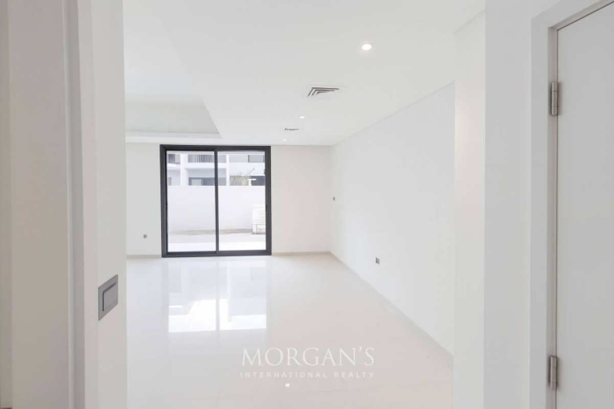 4 BR | Spacious Layout | Family Living | DAMAC Hills 2 (Akoya by DAMAC)