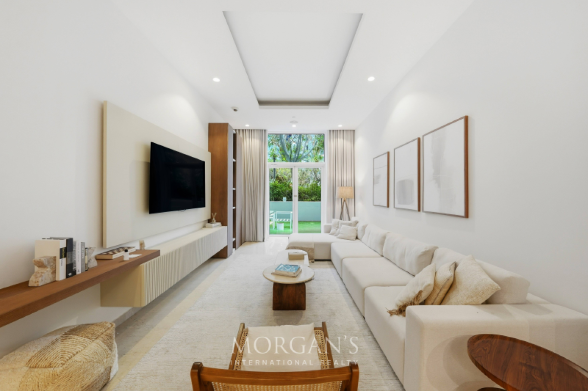 1BR Apartment | Spacious Layout | Sea View | Palm Jumeirah