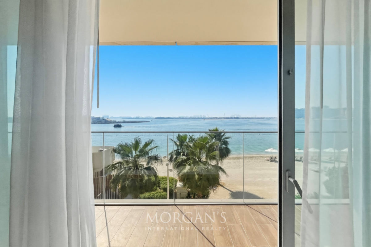 2 BR Apartment | Sea View | Prime Location | Dubai Harbour